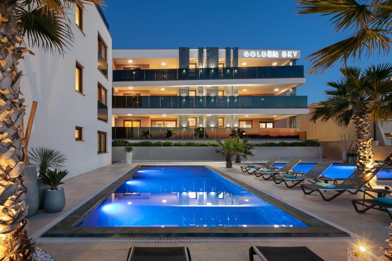 Malibu Imperial Resort ヴィル エクステリア 写真