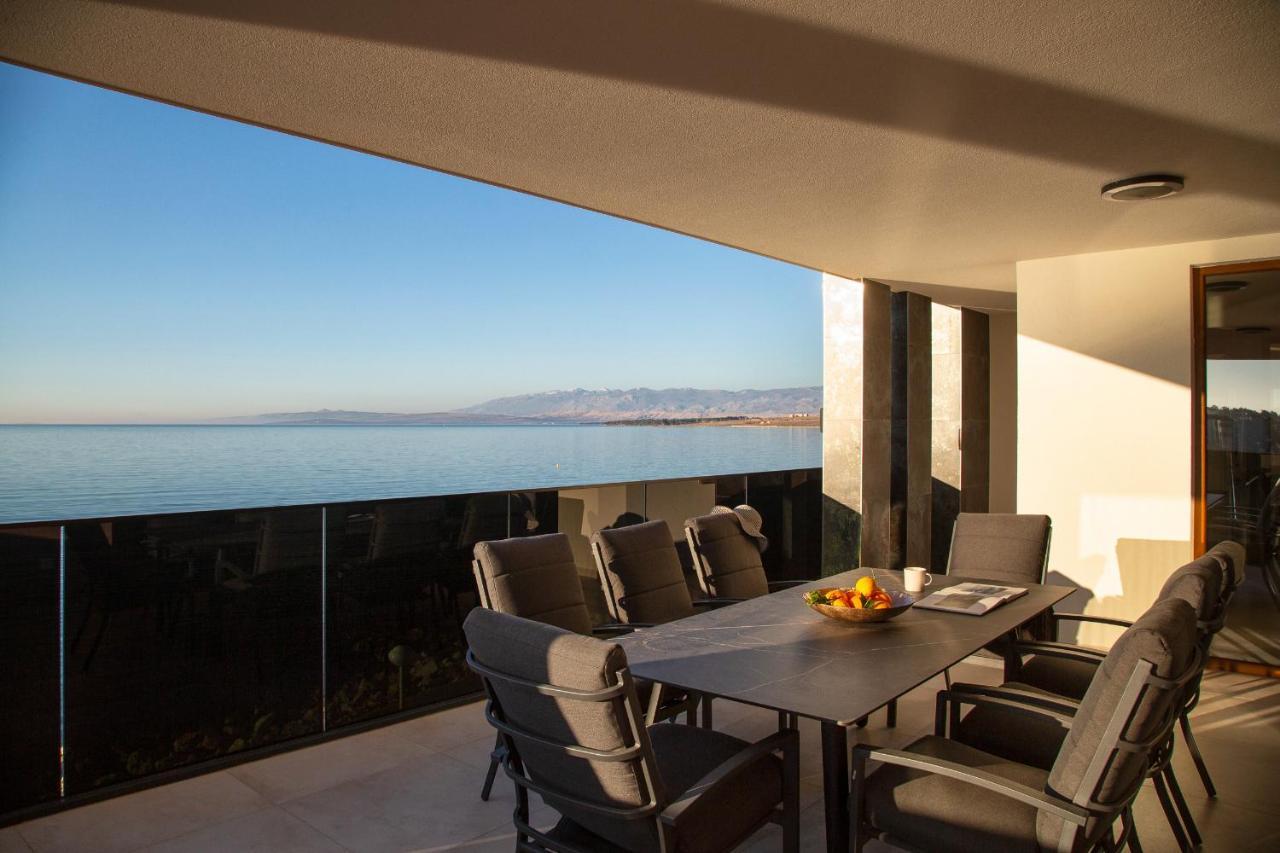 Malibu Imperial Resort ヴィル エクステリア 写真
